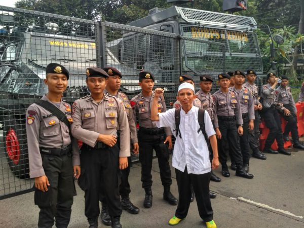 Kesiapan Polri untuk Antisipasi Rusuh masa pada Sidang Ahok di Aula Kementan, Ragunan 3/1 (dok. KM)