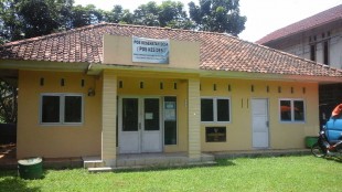 Pos Kesehatan Desa di Sukmajaya, Kecamatan Tajurhalang, Bogor (dok. KM)