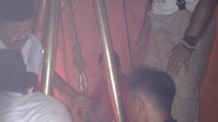 Upaya oleh tim gabungan untuk mengevakuasi jasad anak yang terperosok ke dalam sumur di Desa Pasir Jambu, Bogor (dok. KM)