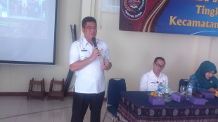 Camat Tapos, Muchsin Mawardi paparkan program kecamatan Tapos, Depok (dok. KM)