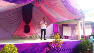 Ketua Umum Partai Perindo Hary Tanoesoedibjo saat memberikan motivasi di Yayasan Al Amin, Pamijahan (dok. KM)