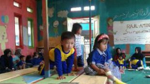 Acara pembukaan RA Al Amin, Purwabakti (dok. KM)