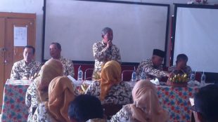 Acara lepas sambut kepala UPT pendidikan Pancoranmas, Depok Kamis 1/9 (dok. KM)
