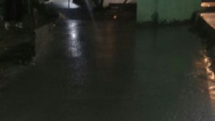 Pengecoran jalan lingkungan di Desa Tridayasakti, Kec. Tambun Selatan, Kab. Bekasi (dok. Putra/KM)