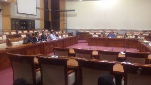 Dirut PT Gala Bumi Perkasa saat Raker Komisi 3 DPR RI, Rabu 7/12 (dok. Indra/KM)