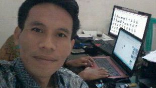 Plt Kades Puraseda Agus Nurmawan (dok. KM)