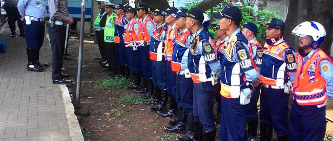 Suasana apel koordinasi sesaat sebelum Operasi Razia Gabungan, Selasa 7/2 (dok. KM)