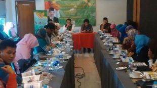 Pelatihan 4 Pilar Berbangsa dan Bernegara bagi guru PAUD yang dipimpin oleh anggota MPR dari Fraksi PPP, H. Ahmad Farial, Bogor 16/2 (dok. KM)