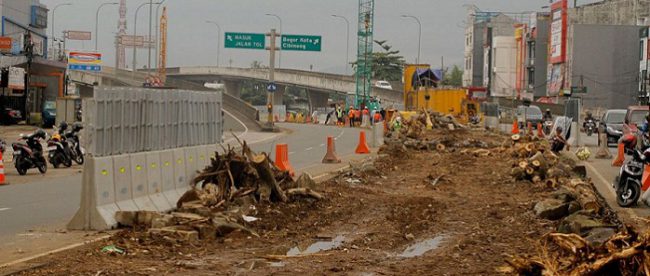 Proyek pembangunan Jalan Tol BORR Seksi II, Jalan Sholeh Iskandar, Kota Bogor (stock)