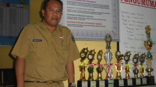 Endang Wahyudi, kepsek SDN Curug 2 Cimanggis, "Siap Meraih Juara Umum di Cimanggis" (dok. KM)