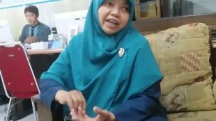 Fathonah Januwiyati, kepala sekolah SDIT Nurul Fikri,Depok (dok. KM)
