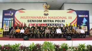 Ketua umum Senkom beserta tamu undangan dan badan pengurus harian (dok. KM)