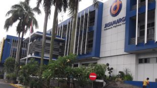 Kantor Pusat PT. Jasa Marga di Jakarta Timur (stock)