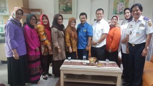 Sejumlah Kepala Dinas dan Kepala RSUD Kabupaten Bogor saat mengunjungi mantan bupati Bogor, Rahmat Yasin, di LP Sukamiskin, Bandung, Rabu 5/7 (dok. KM)