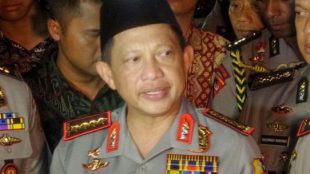 Kapolri Jenderal Tito Karnavian memberikan keterangan persusai rapat dengan Komisi III DPR, Senin 17/7 (dok. KM)