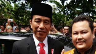 Ketua Dewan Penasehat HIPTAR Lisman saat bertemu Presiden Joko Widodo di Bali, Jumat 4/8 (dok. KM)