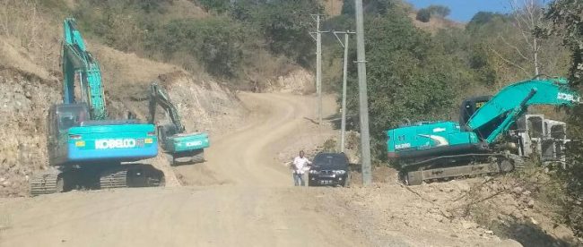 Pekerjaan proyek Jalan Provinsi NTB di Kabupaten Bima, NTB (dok. KM)