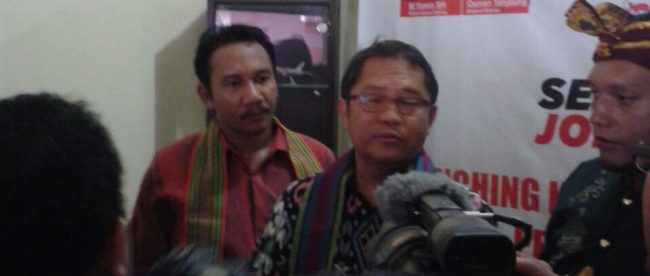 Menkominfo Rudiantara memberikan keterangan kepada wartawan usai Silatnas II Relawan Jokowi, Jumat 11/8 (dok. KM)