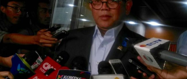 Politisi Partai Nasional Demokrat, Taufiqulhadi saat memberikan keterangan pers usai rapat Pansus, Kamis 31/8 (dok. KM)