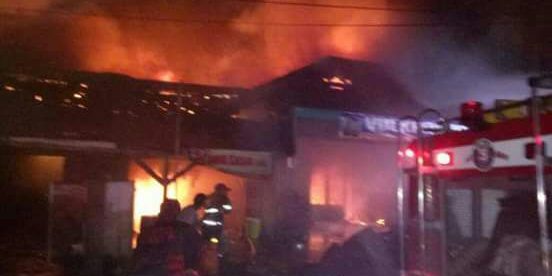 Kebakaran rumah warga di Garut Kota, Selasa malam 12/9 (dok. KM)