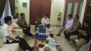 Wakapolda Metro Jaya silaturahmi ke Ketua MUI di Koja Jakarta Utara (dok. KM)
