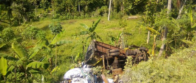 Kondisi truk pengangkut sampah milik Pemerintah Kota Bogor yang kecelakaan, Sabtu 21/10 (dok. KM)