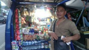 Dayat Sudrajat saat di temui dijalan siliwangi, Palabuhanratu, Sukabumi, Jawa Barat, Selasa 14/11 (dok.KM)