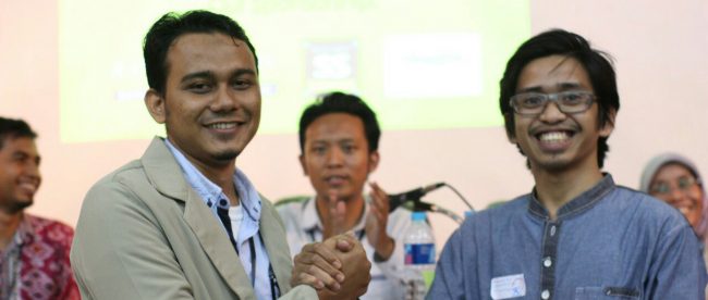 Zaidan Zikri Malem (kanan) terpilih sebagai ketua HMP UGM (dok. KM)