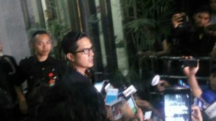 Jubir KPK Febri Diansyah saat jumpa pers di Gedung KPK, Kamis 16/11/2017 (dok. KM)