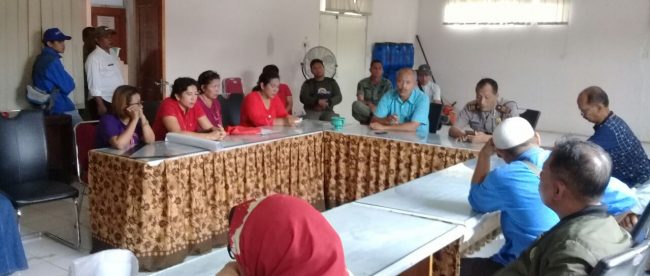 Mediasi warga di Kantor Desa Tlajung Udik, Kecamatan Gunung Putri (dok. KM)