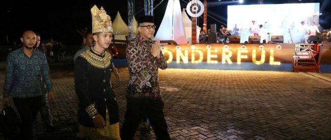 Wagub Aceh Nova Iriansyah di acara penutupan Sail Sabang 2017, Selasa 5/12 (dok. KM)