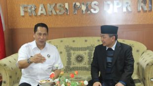 Kepala BNN Budi Waseso bertemu dengan Ketua Fraksi PKS di DPR RI Jazuli Juwaini, Kamis 7/12 (dok. KM)