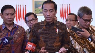 Presiden Joko Widodo memberikan keterangan pers di Istana Bogor, Kamis 7/12/2017 (dok. Setpres)