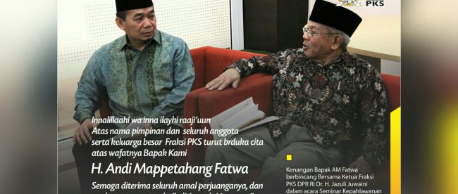 Ketua Fraksi PKS Jazuli Juwaini,saat berbincang dengan almarhum AM Fatwa semasa hidupnya (ist)