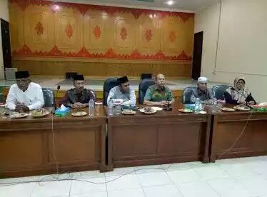 Buapti Aceh Tamiang Mursil dan unsur Lembaga Dinas Jajaran Pemkab Aceh Tamiang saat gelar pelaksanaan Dialog, Kamis 11/8