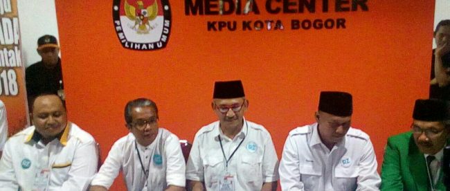 Pasangan Calon Walikota dan Wakil Walikota Bogor Ahmad Ru'yat dan Zaenul Mutaqin