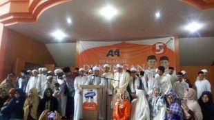 Deklarasi dukungan untuk Ade Wardhana dan Asep Ruhyat dari aktivis Islam di Kabupaten Bogor, Rabu 28/2 (dok. KM)