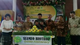 Pembukaan Peresmian Program Kerjasama Kemendikbud RI dan SEAMEO BIOTROP serta Golden Anniversary SEAMEO BIOTROP, Senin 26/2/2018 (dok. KM)