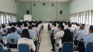 Suasana kegiatan sosialisasi tentang bahaya narkoba di Lapas Kelas II Kota Pangkalpinang, Rabu 21/2 (dok. KM)