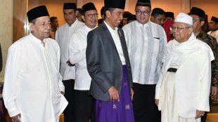 Presiden Joko Widodo pada pembukaan acara Festival Sholawat Nusantara Piala Presiden di SICC, Sentul, Bogor, Sabtu 24/2/2018 (dok. KM)