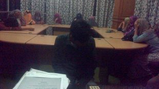 Sejumlah remaja putri yang berhasil diamankan oleh pihak petugas Wilayatul Hisbah (WH) Kota Langsa dalam penggrebekan di salah satu cafe di Jl. A. Yani Gp Jawa Belakang Kota Langsa 25/02 (dok.KM)