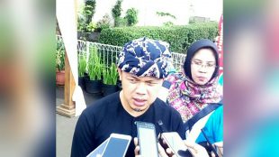 Walikota Bogor Bima Arya memberikan keterangan pers usai peresmian Gedung A RSUD Kota Bogor, Rabu 7/2 (dok. KM)