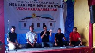Para Calon Walikota Bogor saat menghadiri diskusi publik tentang Terminal Baranangsiang, Minggu 4/3/2018 (dok. KM)