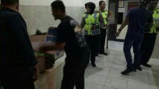 Kapolsek Bogor Barat Kompol Pahyuniati beserta jajarannya usai gelar Operasi Miras di Wilayah Hukum Polsek Bogor Barat (dok. KM)