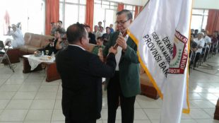 Ketua Umum GMPK, Irjen Pol (P). Dr. Bibit Samad Rianto melantik Kepengurusan GMPK Provinsi Babel (dok. KM)