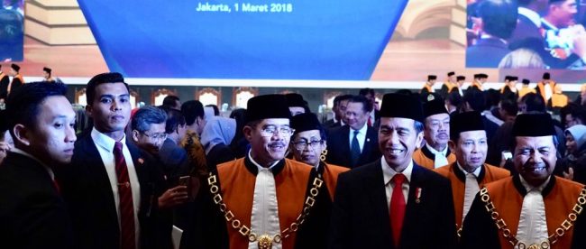Presiden Joko Widodo saat menghadiri Sidang Pleno Istimewa Laporan Tahunan Mahkamah Agung (MA) Tahun 2017 di Jakarta Convention Center, Kamis, 1 Maret 2018 (dok. Setpres)