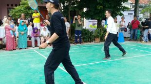 Calon Wakil Walikota Bogor Dedie A Rachim dan mantan atlet bulutangkis Ricky Subagja (dok. KM)