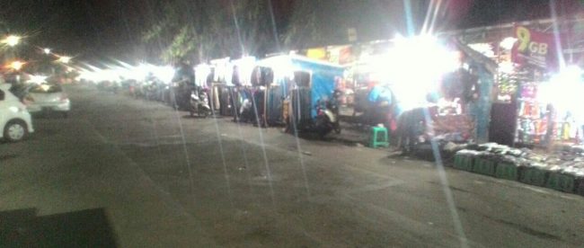 Kawasan PKL di sekitar Taman Topi, Kota BOgor (dok. KM)