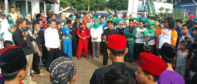 Paslon Bupati dan Wakil Bupati Bogor Ade Yasin-Iwan Setiawan kembali gelar Festival Panca Karsa waktu kunjungan ke Bojong Gede, disambut 8 Pendekar Betawi dari sanggar Pabojong, Minggu 15/04/2018 (dok. KM)