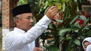 Walikota Bekasi, Rahmat Effendi (dok. Klikbekasi.co)